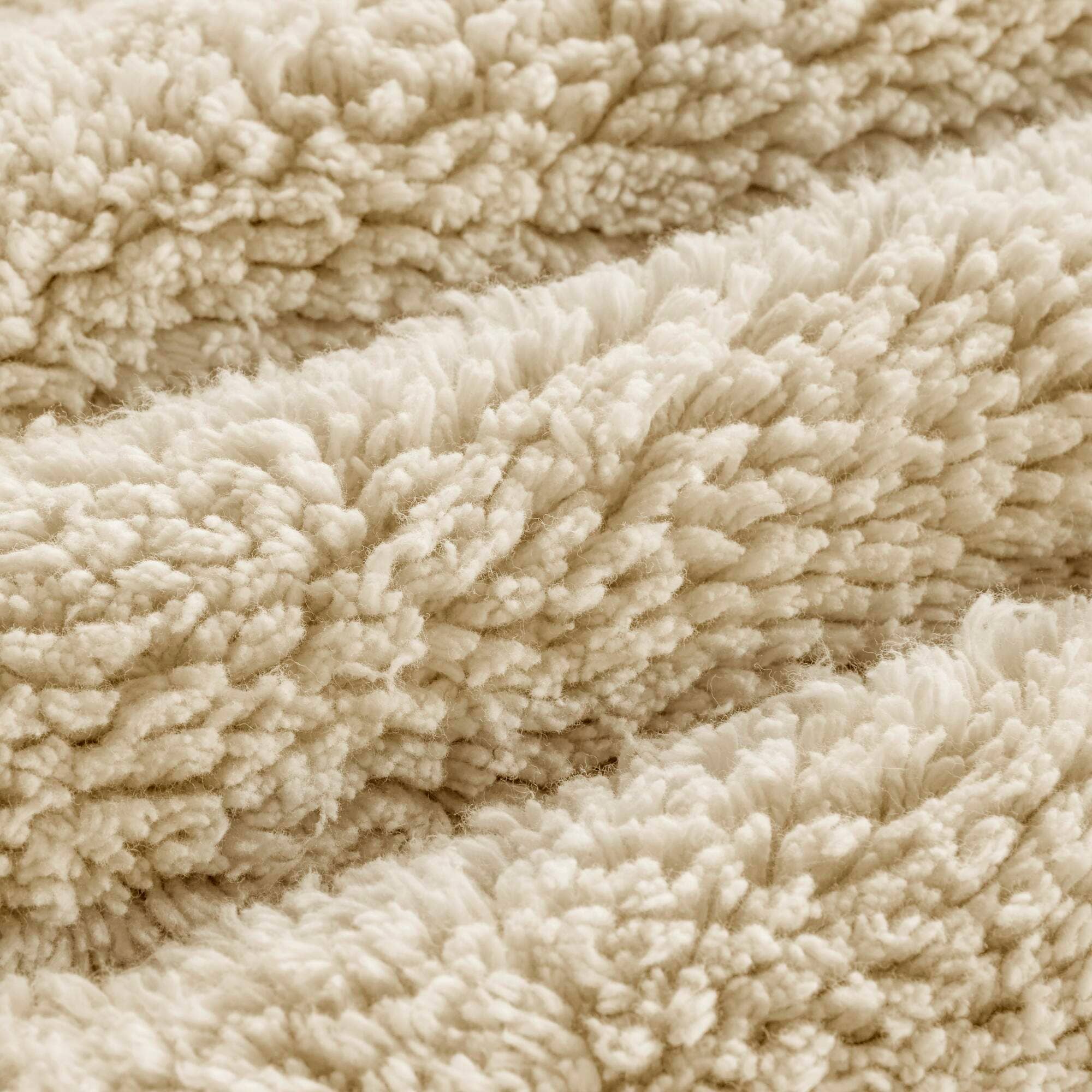 100% Cotton Tufted Reversible Bath Rug